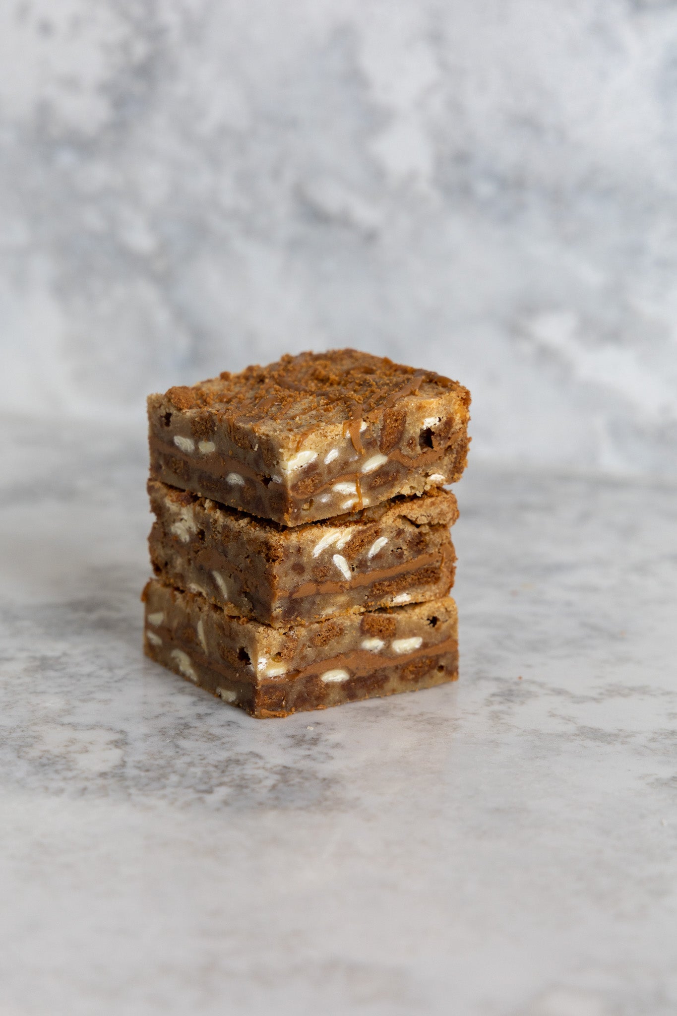 Biscoff Blondie Tray